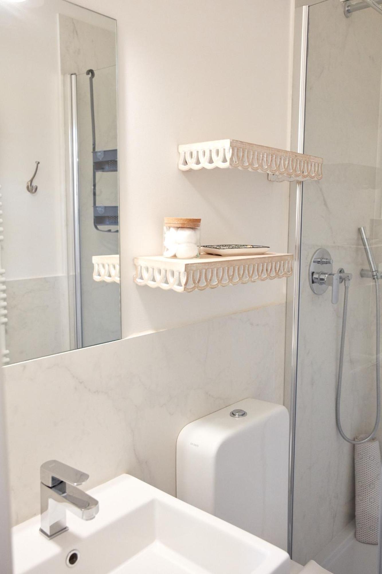 Servi Elegant With Terrace Apartment Florence